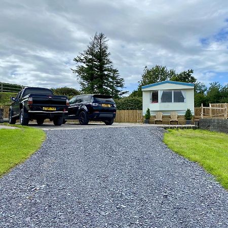 Snowdon Bay - North Wales - Stunning Llyn Peninsula Mountain & Ocean Views - Wilde Retreats Villa Pwllheli Buitenkant foto